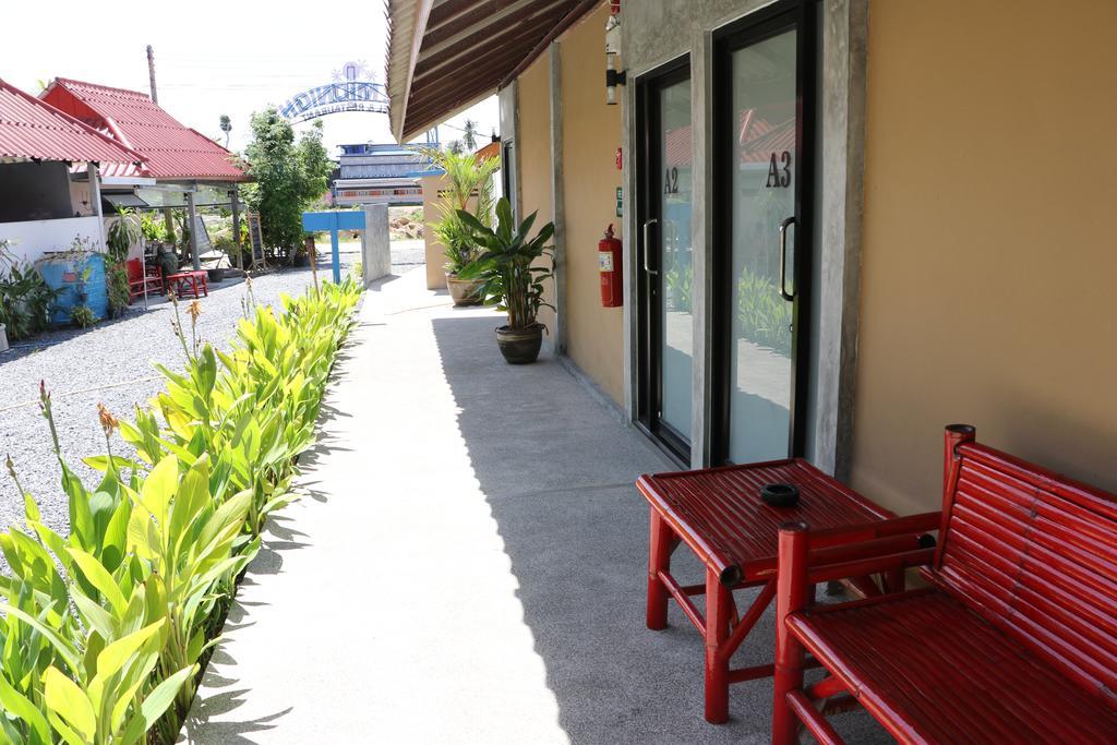 Auberge de jeunesse Blue Midnight à Ko Pha Ngan Extérieur photo